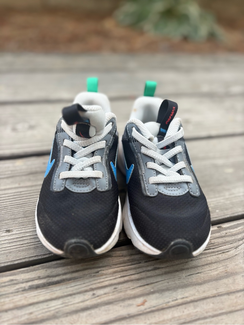 Nike Kids Black and Blue Casual Sneakers